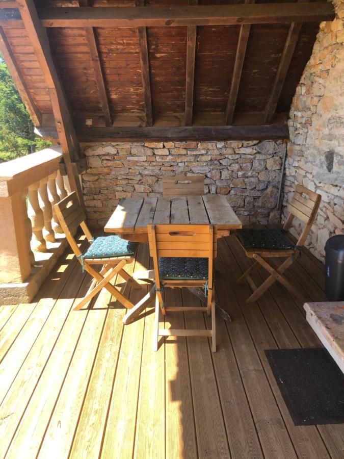 Chambre familiale à la ferme de la truffe Cuzance Exterior foto